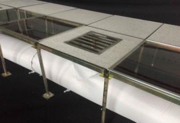 UF機(jī)房下送風(fēng)風(fēng)管